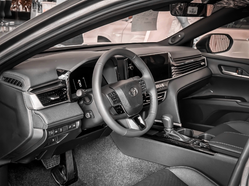 Toyota Camry 2025