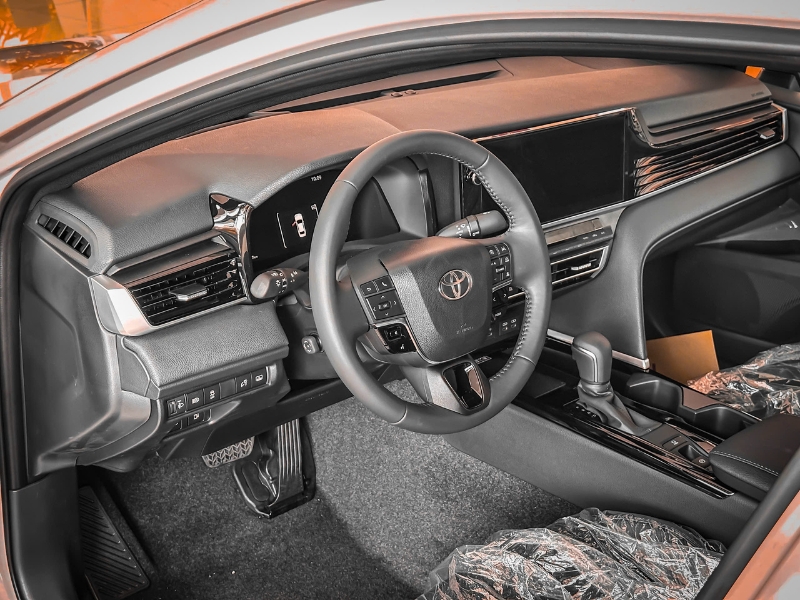 Toyota Camry 2025