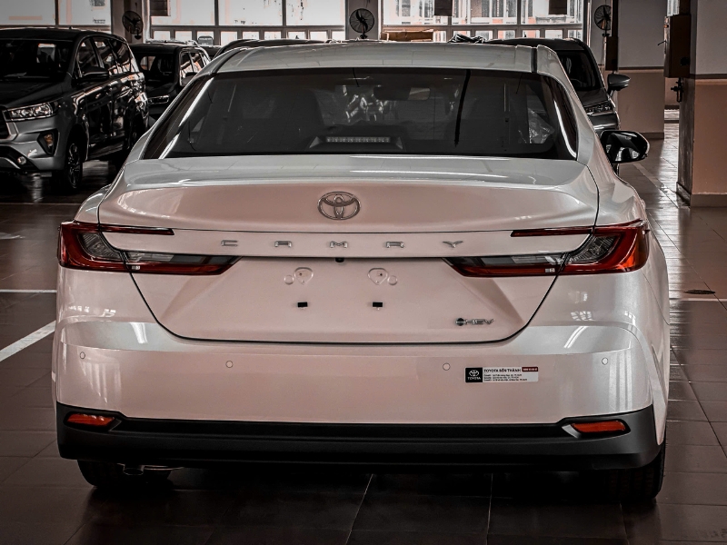 Toyota Camry 2025