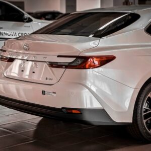 Toyota Camry 2025